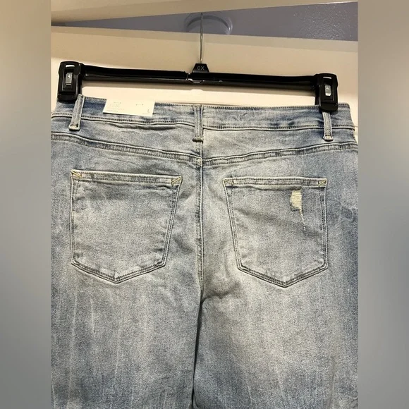 New NWT Maurice’s distressed high rise jeans jeggings denim flex L large short - Picture 6 of 11